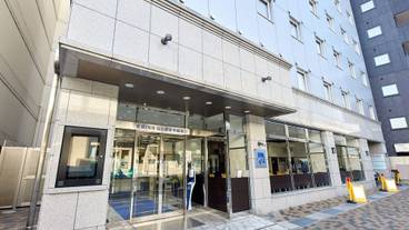 施設の入り口 / 6