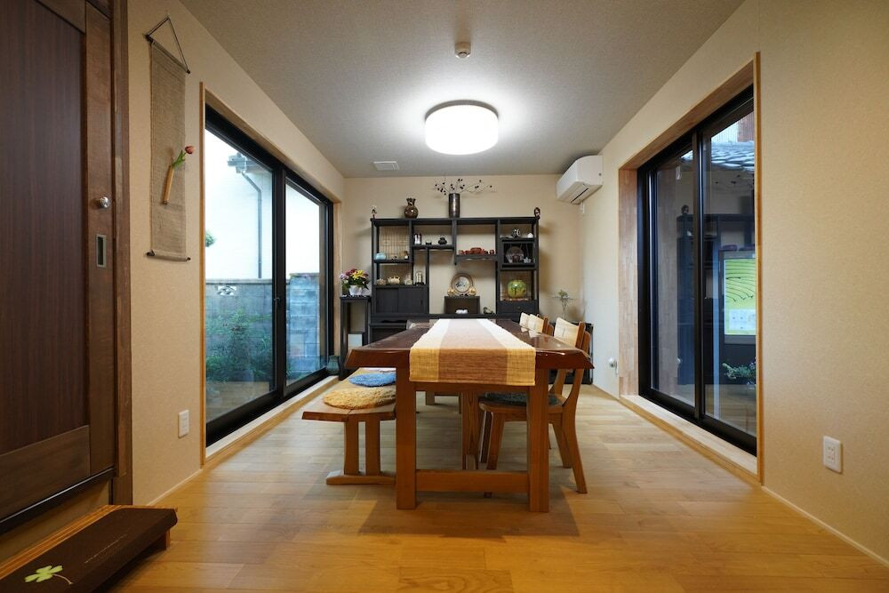 ロビーラウンジ