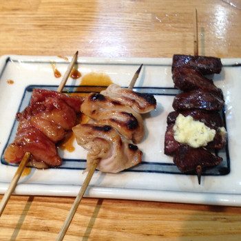 「埼玉屋」料理 779966 上アブラ シロ チレ 各¥140