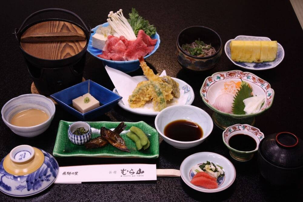 お食事