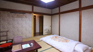 和室 10畳 (バストイレなし ) 禁煙 最大4布団