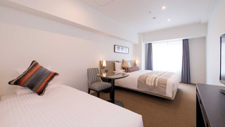 スーペリアキング　ソファーベッド付　禁煙　大人定員3名様