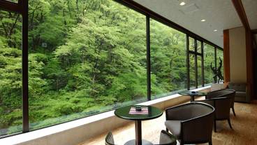 ロビー応接スペース / 5