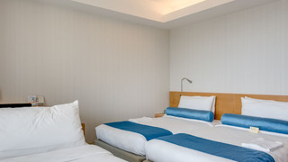 デラックスツイン (バルコニータイプ禁煙)