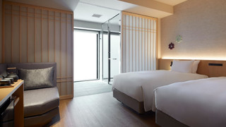 コーナーツイン (ユニバーサル) 禁煙(28平米)