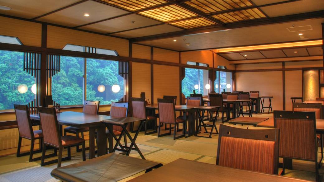 ダイニング 山桜 / 4