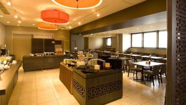 食事・飲み物 / 1