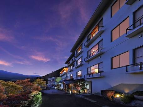 かっぱの宿 旅館 三治郎 / 1