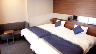 ハリウッドツインルーム、禁煙