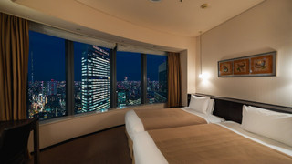 デラックストリプル (ツイン & ソファーベット)  禁煙 (25階～)