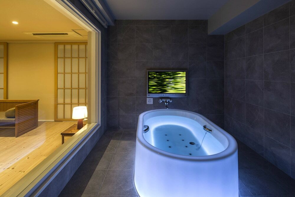 坪庭のある静寂の空間で過ごす非日常3713460