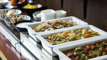 朝食ビュッフェ / 16