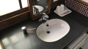 バスルームのシンク / 12