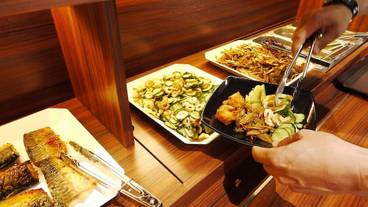 食事・飲み物 / 5