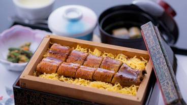 食事・飲み物 / 6