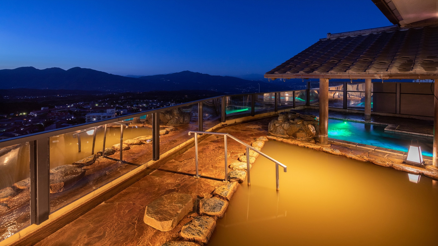 しゃぶしゃぶやもつ煮など、朝から豪華なバイキング♪4378189