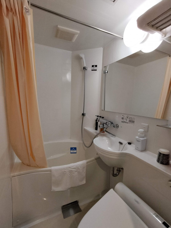 水回りは設備自体は入れ替えられているが、やや臭いが気になる