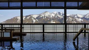 大浴場「花山の湯」 内湯① / 1