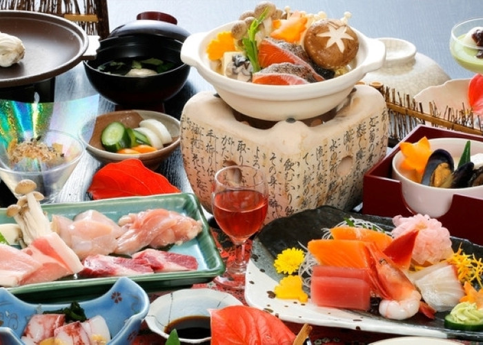 季節ごとの牛・豚・鶏肉料理がいただけるお肉満喫プランの夕食は、グルメな肉食派さんも大満足♪