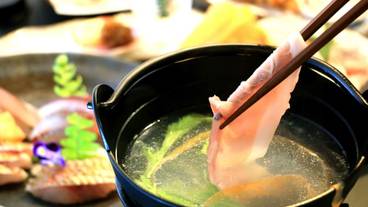 食事・飲み物 / 3