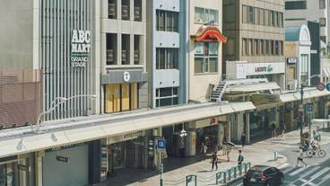 ショッピングモール / 1