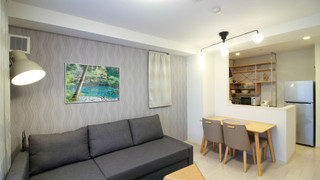 アパートメント 201