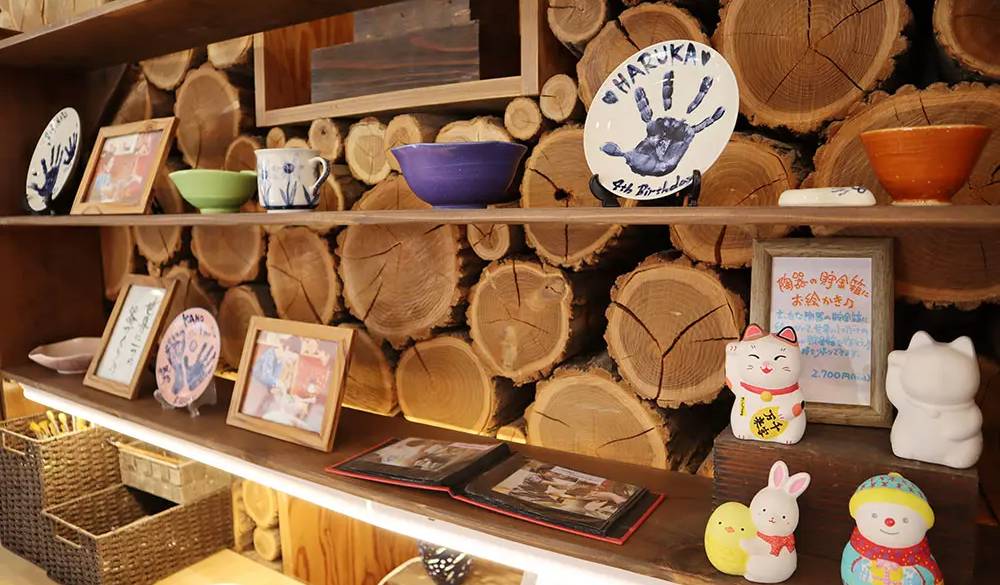 「八ヶ岳アクティビティセンター」ではアクティビティの他に、ものづくり体験も!小さなお子様も夢中になっている様子が印象的でした。