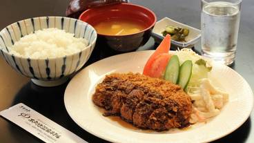 食事・飲み物 / 6