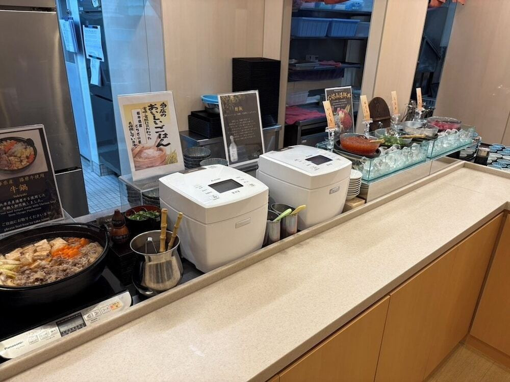 朝食