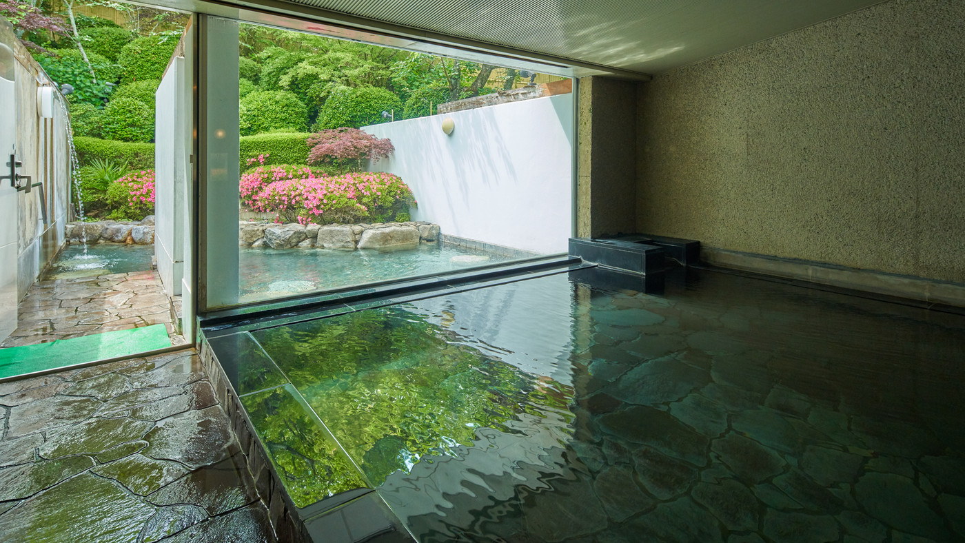 百年の歴史を誇るお宿3928551