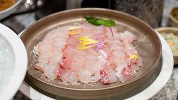 朝食ビュッフェ / 4