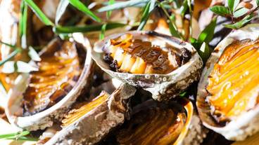 食事・飲み物 / 3