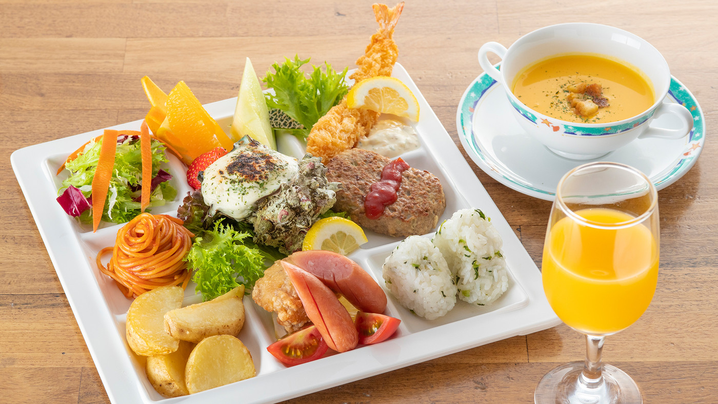 広々した和室や貸し切り風呂で、家族揃ってのんびりと島時間を楽しもう4069997