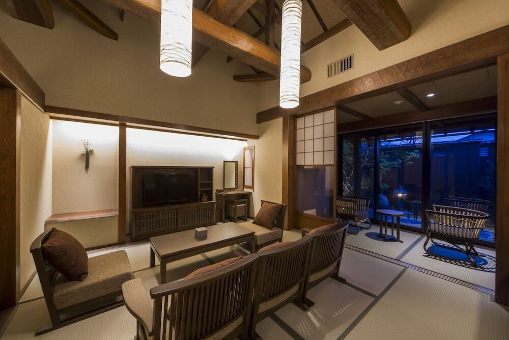 8.ワンランク上の女子グループ旅に「大社温泉 いにしえの宿 佳雲」3437419