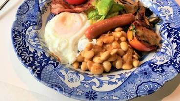 食事・飲み物 / 1