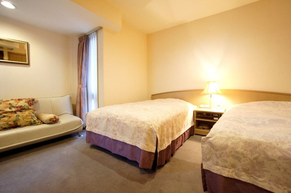 水戸駅南口から徒歩約10分3906697