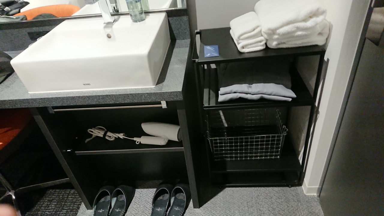 パジャマ等、思ってたよりズッと充実。此所はmoxyっぽい感じ