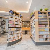 クインテッサホテル東京羽田 Comic & Books（東京都 ビジネスホテル） / 2