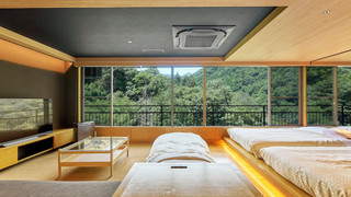 プレミアム  トリプルルーム ベッド (複数台) マウンテンビュー