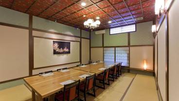 ボールルーム / 28