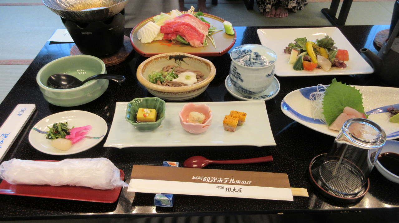 夕食
