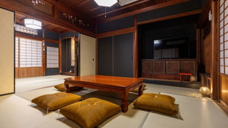 東の間 (8畳+6畳) [バス·トイレ別 / 禁煙]