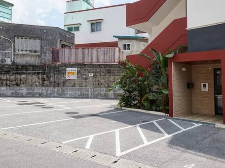 Mr.KINJO in HAIBISU 喜名 / 4