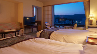 (新)(禁煙) [最上階] 洋室スーペリアツイン