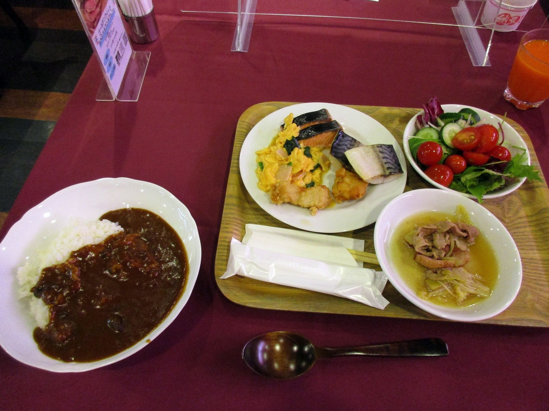 朝食バイキング