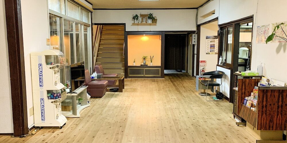 内部エントランス