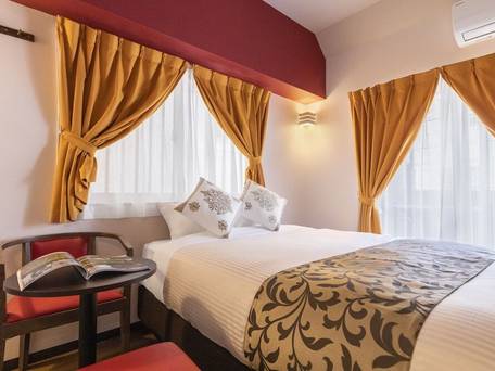 Mr.KINJO in Color'z Ciizi / 3