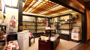 ギフト ショップ / 21