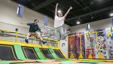 スポーツ設備 / 1