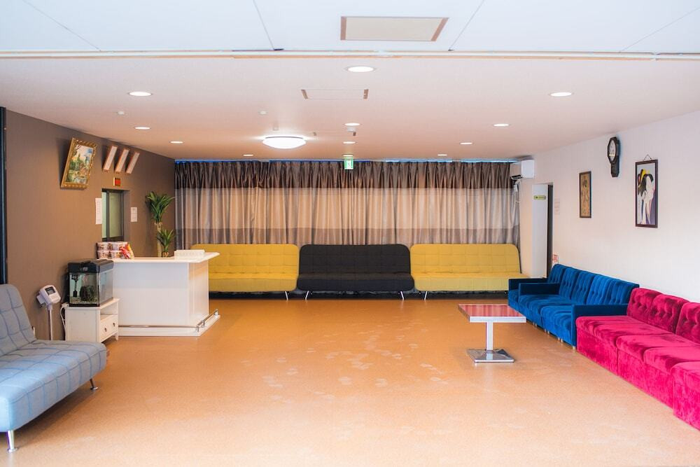 ロビーラウンジ